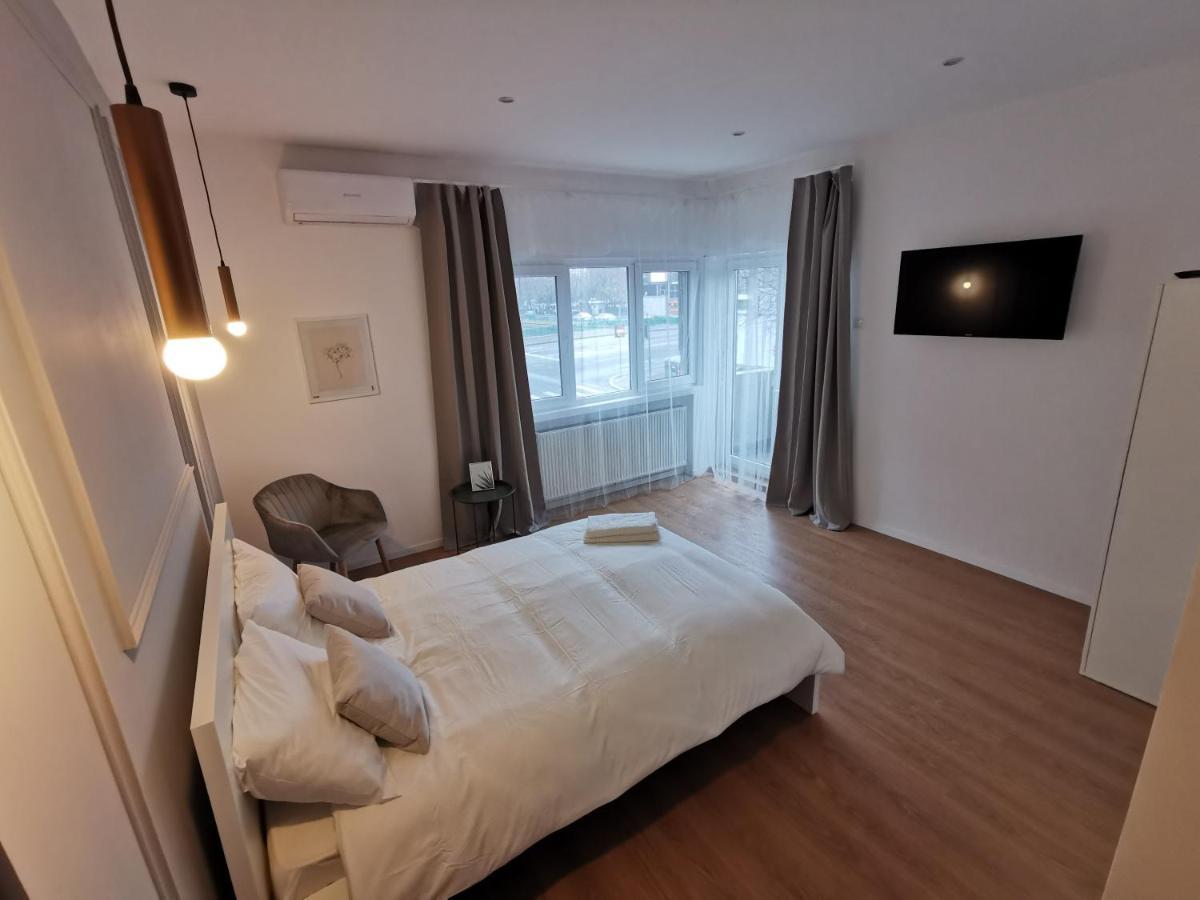 On The River Ultra Apartament